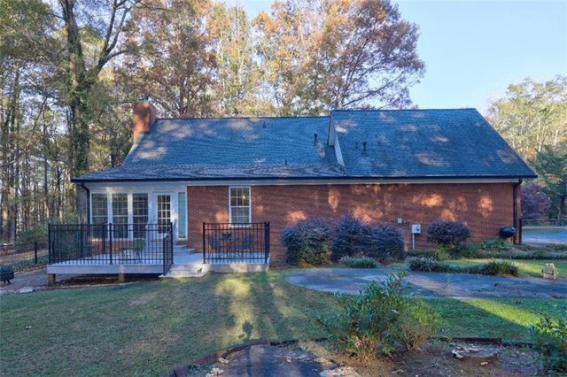 110 Olympian Way, Monroe, GA 30655