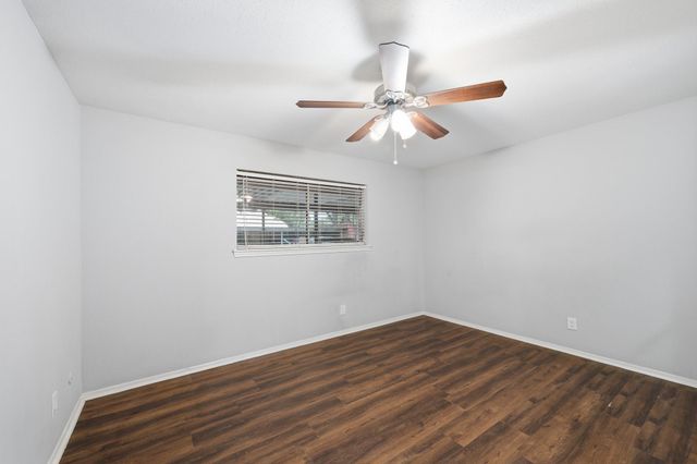 11550 Chimney Rock Road 133, Houston, TX 77035