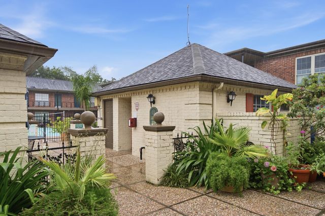 11550 Chimney Rock Road 133, Houston, TX 77035