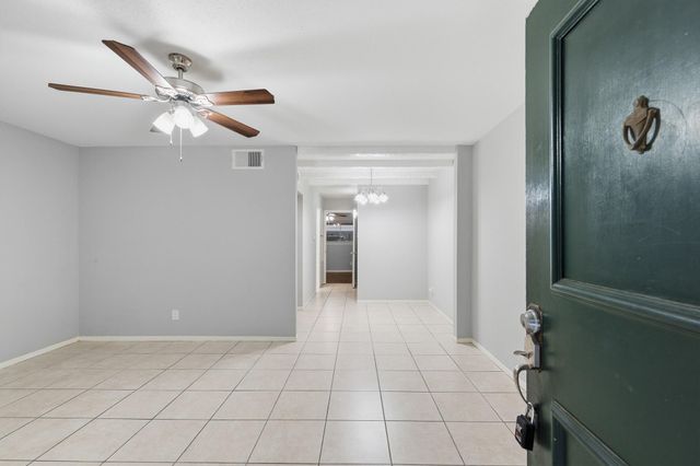 11550 Chimney Rock Road 133, Houston, TX 77035