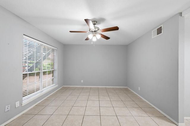 11550 Chimney Rock Road 133, Houston, TX 77035