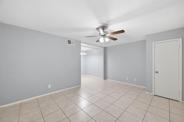 11550 Chimney Rock Road 133, Houston, TX 77035