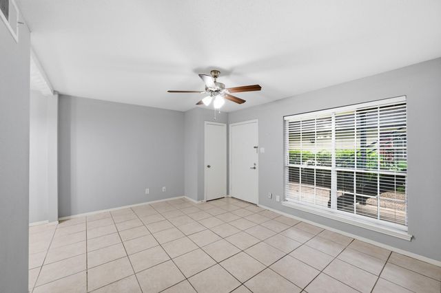 11550 Chimney Rock Road 133, Houston, TX 77035