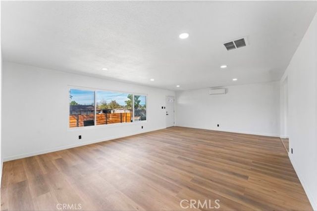 42524 42nd W, Lancaster, CA 93536