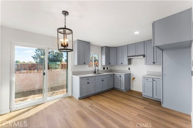 42524 42nd W, Lancaster, CA 93536