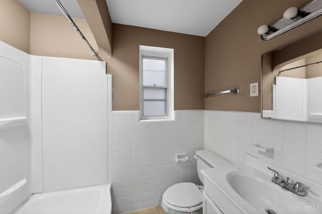 5104 Lillian Drive, Cincinnati, OH 45237