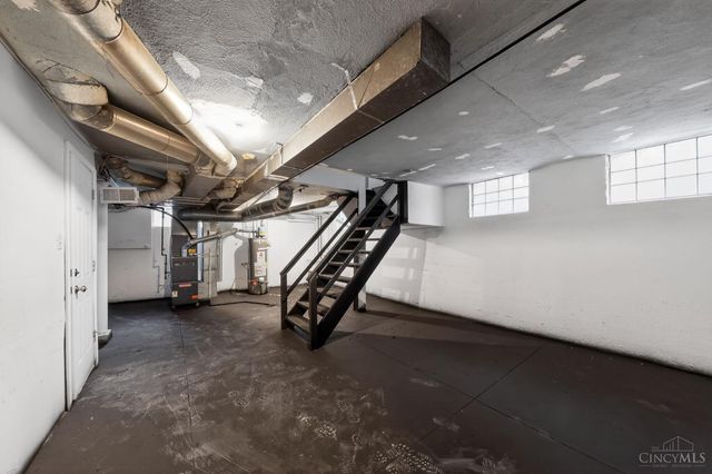 5104 Lillian Drive, Cincinnati, OH 45237