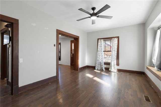 180 SW 21 Road, Warrensburg, MO 64093