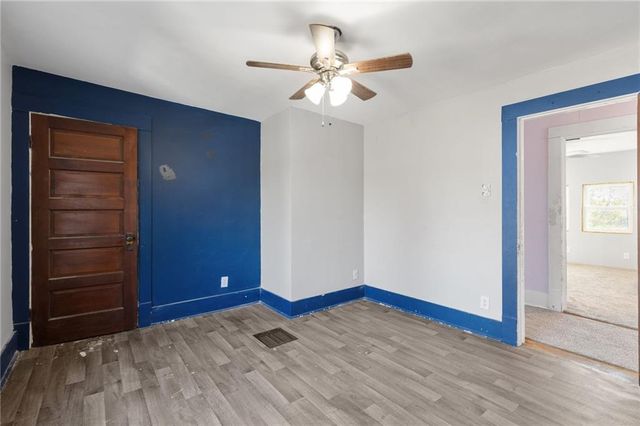 180 SW 21 Road, Warrensburg, MO 64093