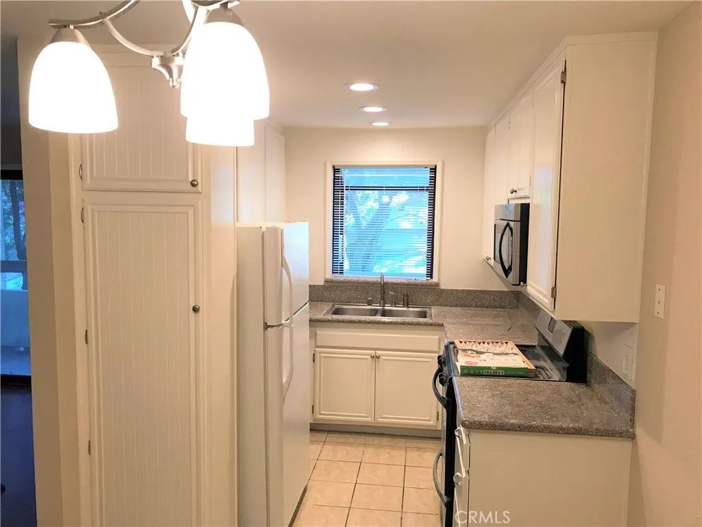 27929 Tyler Lane 743, Canyon Country, CA 91387