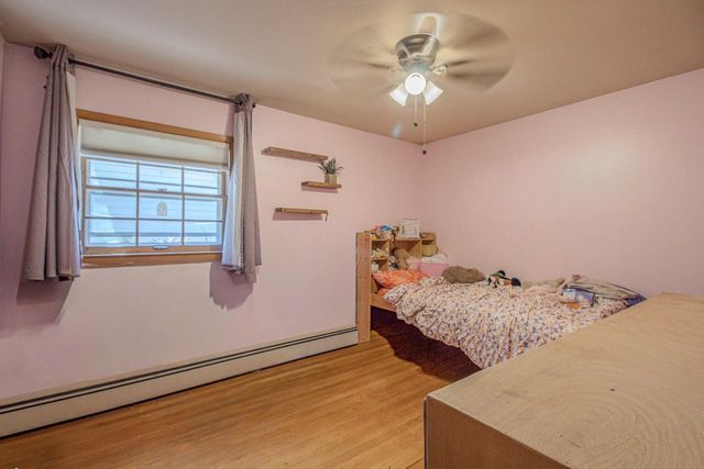 8146 W Raymond LANE, West Allis, WI 53219