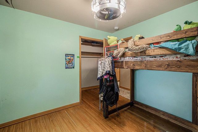 8146 W Raymond LANE, West Allis, WI 53219