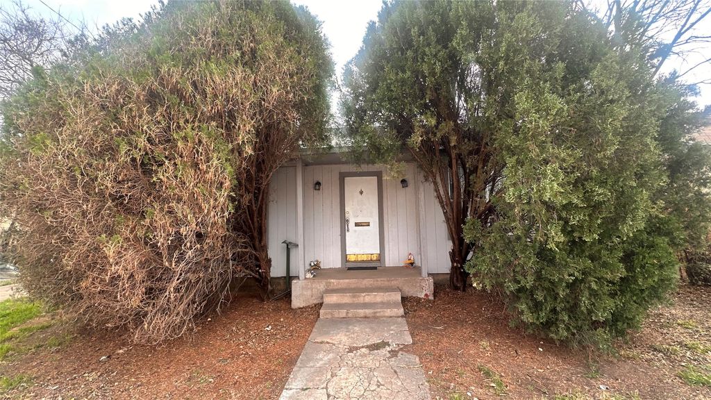 1033 S 11th Street, Abilene, TX 79602