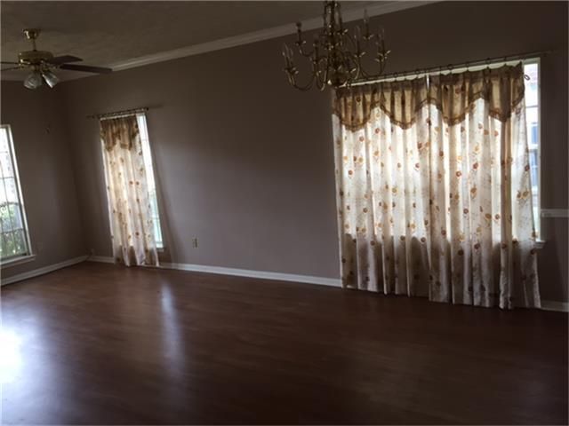 7622 Tussenda Drive, Houston, TX 77083