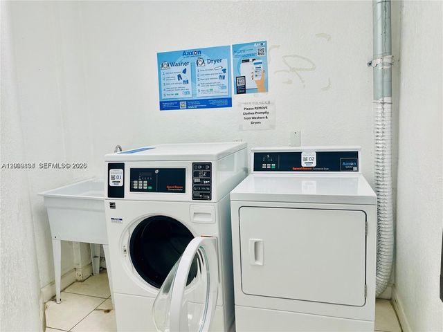 3001 S Ocean Dr 101, Hollywood, FL 33019