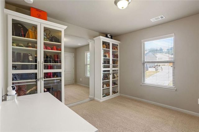 2390 Whiteoak Court SE, Smyrna, GA 30080