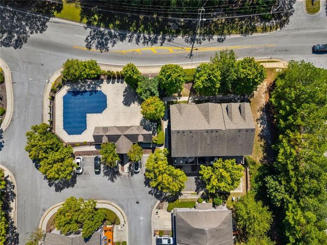 2390 Whiteoak Court SE, Smyrna, GA 30080