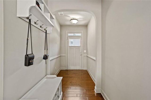 2390 Whiteoak Court SE, Smyrna, GA 30080