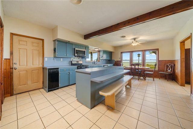 966 E Fm 628, Riviera, TX 78379