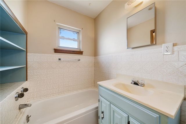 966 E Fm 628, Riviera, TX 78379