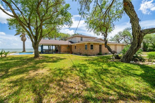 966 E Fm 628, Riviera, TX 78379