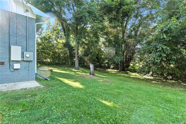 304 Roanoke Street, Reidsville, NC 27360