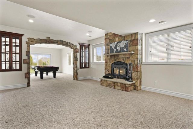 640 Rinpoche Lane, Oregon, WI 53575