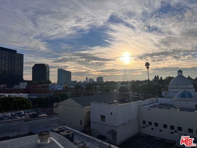 1040 Glendon Avenue 4206, Los Angeles, CA 90024