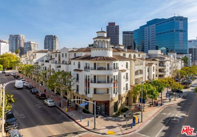 1040 Glendon Avenue 4206, Los Angeles, CA 90024