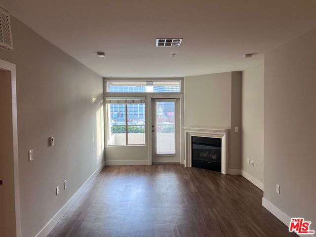 1040 Glendon Avenue 4206, Los Angeles, CA 90024