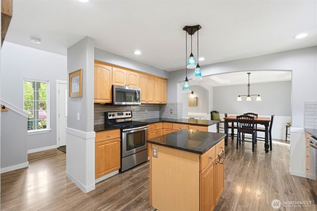 13827 Dogwood Court, Sultan, WA 98294