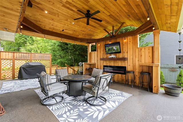 13827 Dogwood Court, Sultan, WA 98294