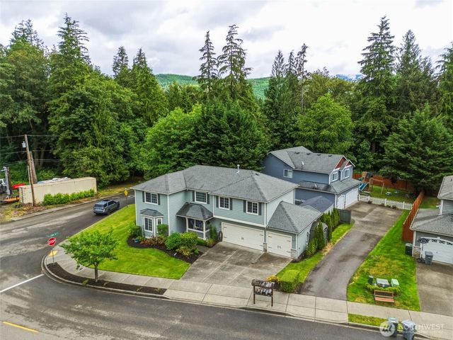 13827 Dogwood Court, Sultan, WA 98294