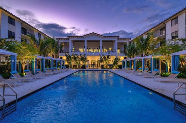 3991 NW 82nd Ave 1-213, Cooper City, FL 33024