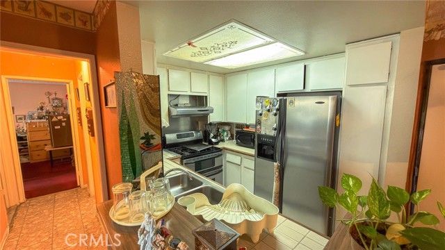 700 W 3rd 314, Santa Ana, CA 92701