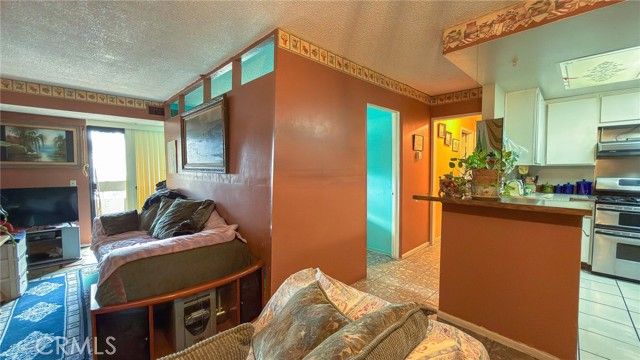 700 W 3rd 314, Santa Ana, CA 92701