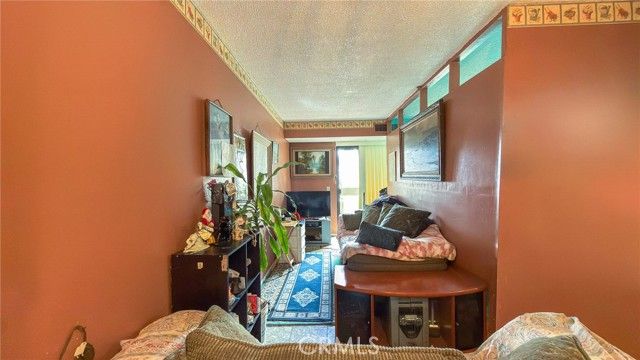 700 W 3rd 314, Santa Ana, CA 92701