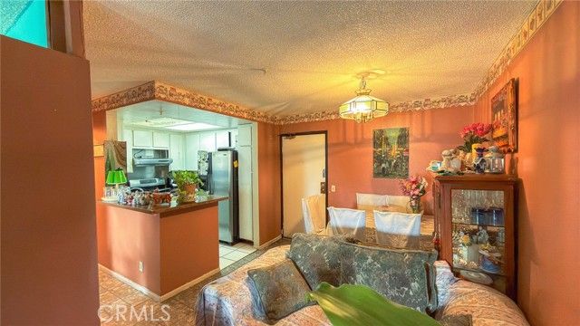 700 W 3rd 314, Santa Ana, CA 92701