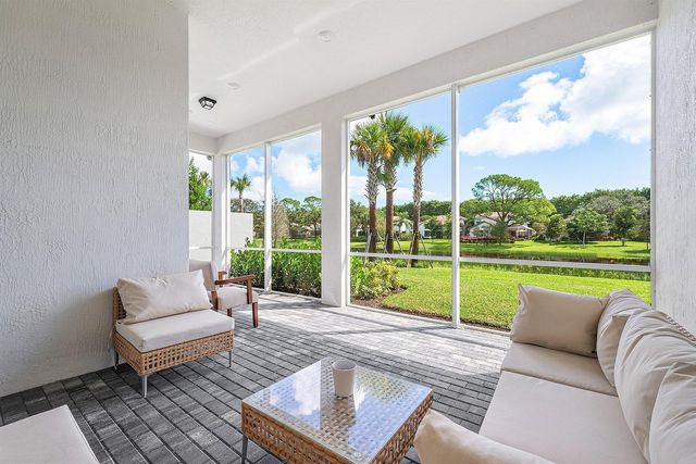349 Geillis Path, Delray Beach, FL 33445