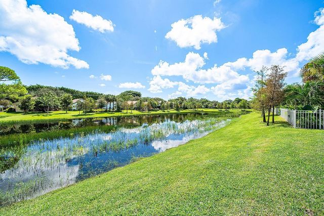 349 Geillis Path, Delray Beach, FL 33445