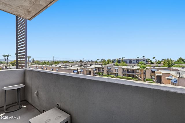 2300 E Campbell Avenue Unit 318, Phoenix, AZ 85016