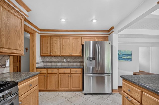 418 Jonathon DRIVE, Racine, WI 53402