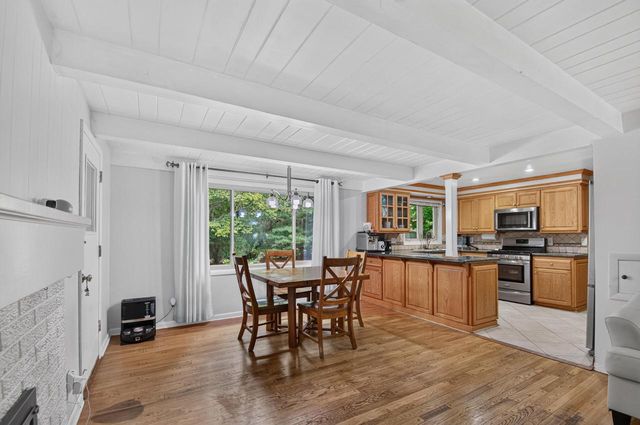 418 Jonathon DRIVE, Racine, WI 53402