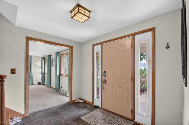 418 Jonathon DRIVE, Racine, WI 53402