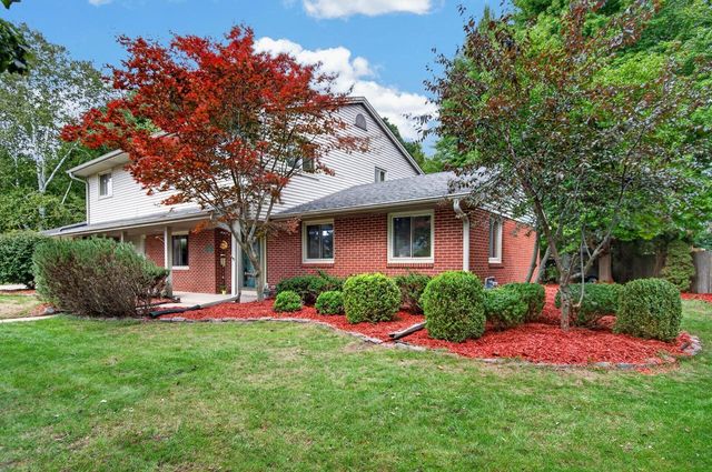 418 Jonathon DRIVE, Racine, WI 53402