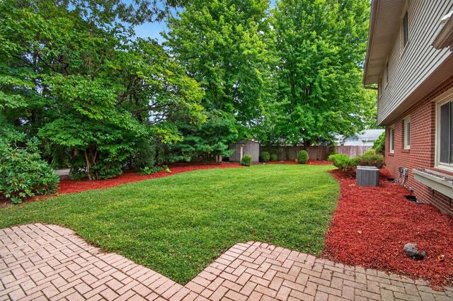 418 Jonathon DRIVE, Racine, WI 53402