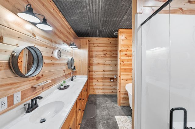 3815 FM 2088, Quitman, TX 75783