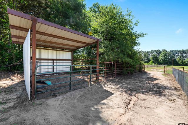 3815 FM 2088, Quitman, TX 75783