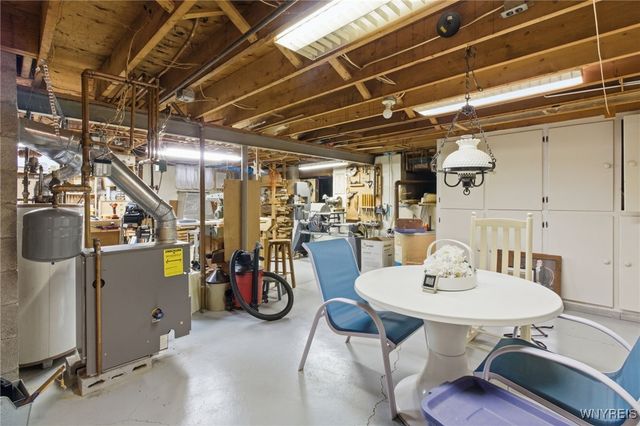 90 Swanson Terrace, Amherst, NY 14221