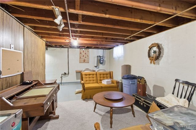 90 Swanson Terrace, Amherst, NY 14221